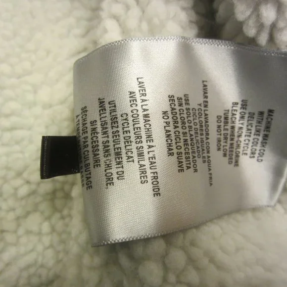 VTG LEVI STRAUS FAUX LEATHER TRUCKER JACKET, W/FAUX SHERPA LINING, LARGE - Picture 15 of 16